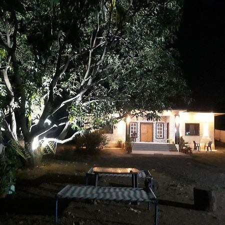 Green Valley Resort Thāl 外观 照片